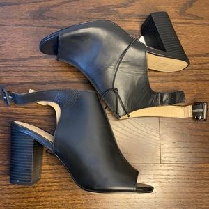 GAP NWT Black leather buckle bootie with open back
